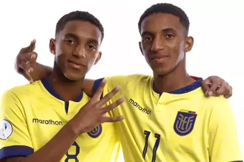 بداية من 2027.. أرسنال يعلن ضم التوأم الإكوادوري إدوين وأولجر كونتيرو